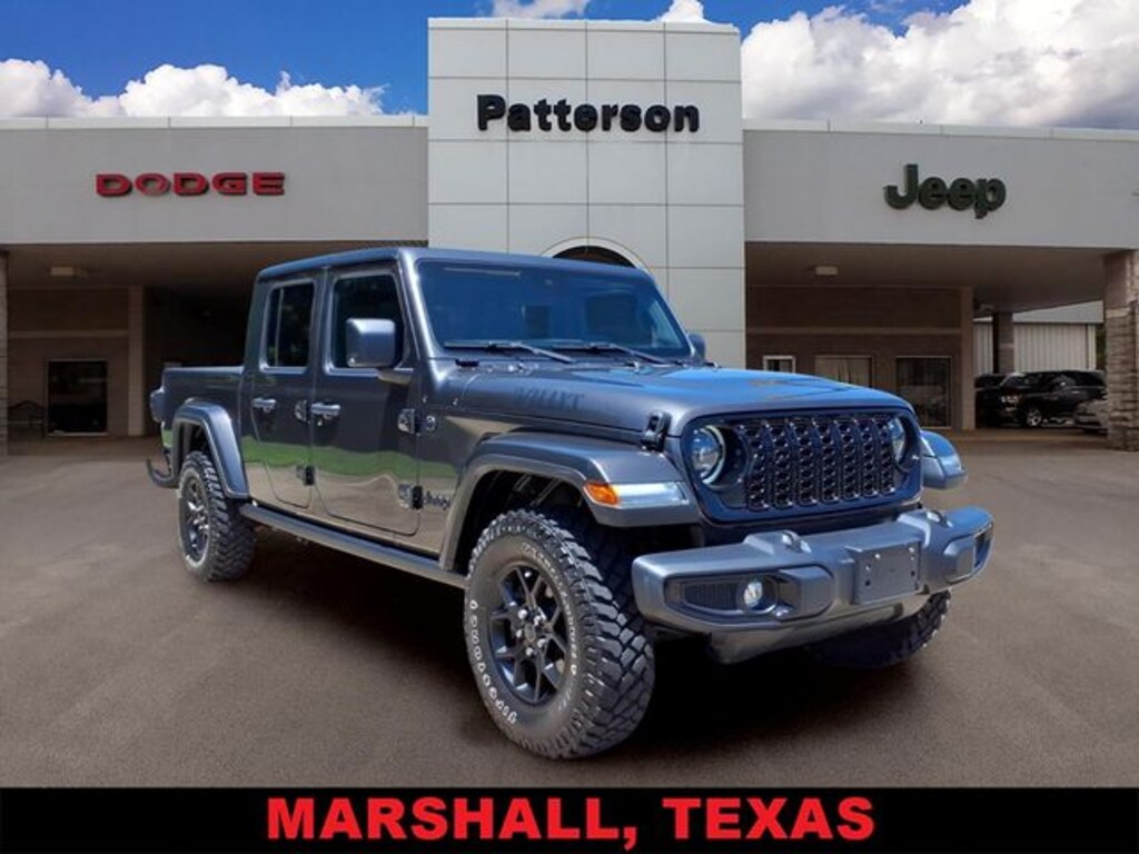 Used 2024 Jeep Gladiator Willys Truck Crew Cab