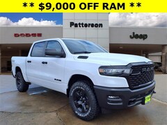 2026 Ram 1500 WARLOCK CREW CAB 4X4 5'7 BOX Pickup