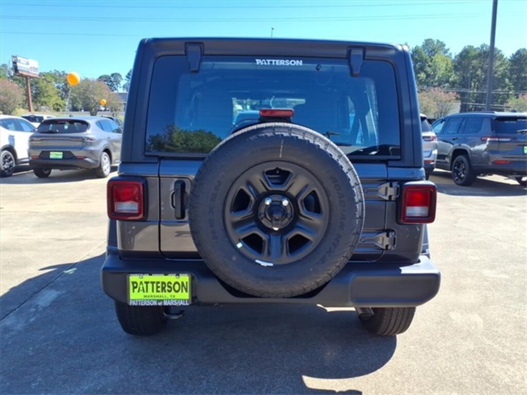 New 2026 Jeep Wrangler 4-DOOR SPORT Sport Utility