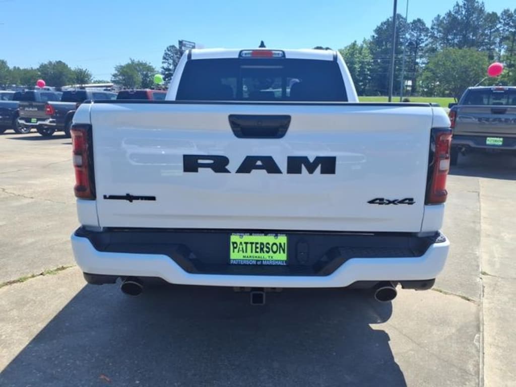 New 2026 Ram 1500 LONE STAR CREW CAB 4X4 5'7 BOX Pickup