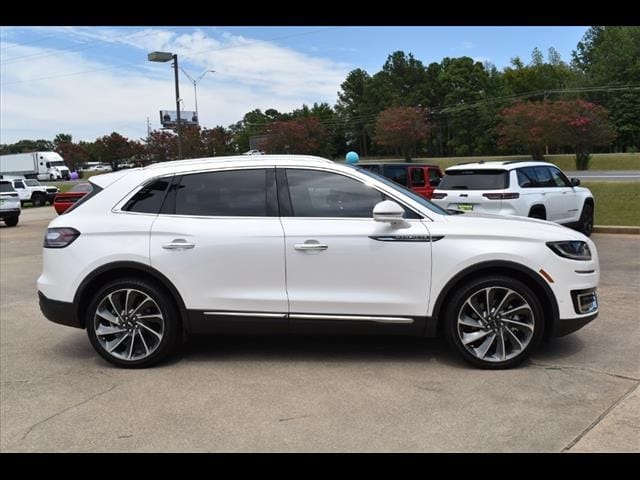 Used 2019 Lincoln Nautilus Reserve with VIN 2LMPJ8LP2KBL54283 for sale in Marshall, TX