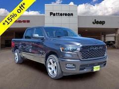 2026 Ram 1500 EXPRESS CREW CAB 4X2 5'7 BOX Pickup