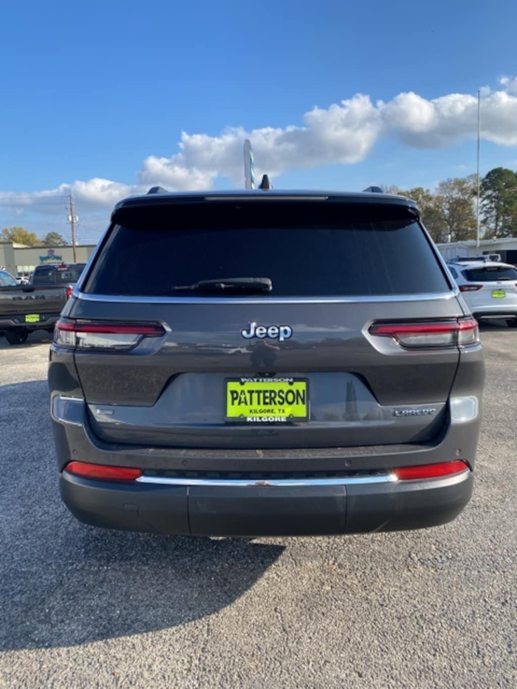 Used 2022 Jeep New Grand Cherokee Laredo SUV