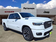 2026 Ram 1500 LARAMIE CREW CAB 4X2 5'7 BOX Pickup