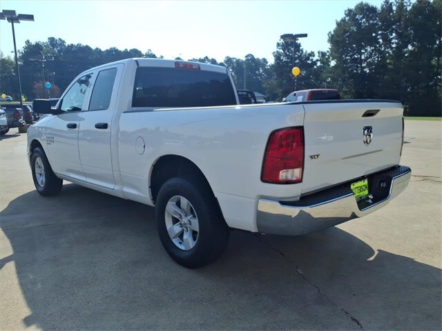 2024 Ram 1500 Classic SLT photo 4