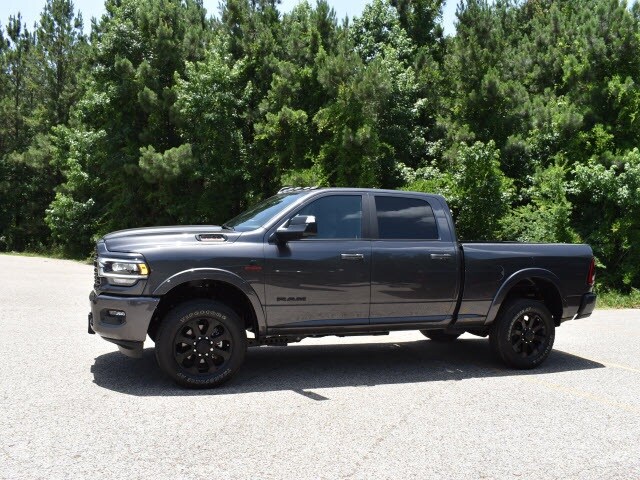 2022 Ram 2500 Laramie photo 4