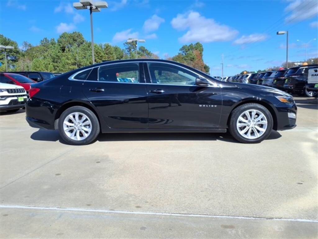 Used 2024 Chevrolet Malibu LT Sedan