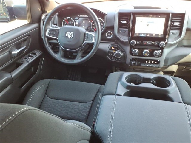 2025 Ram 1500 Warlock photo 3