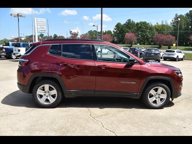 Used 2022 Jeep Compass Latitude with VIN 3C4NJCBB1NT204738 for sale in Marshall, TX