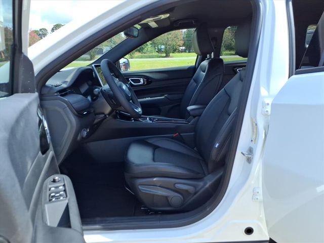 2026 Jeep Compass Altitude - Photo 13