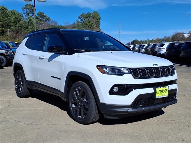 2026 Jeep Compass Limited Altitude's photo
