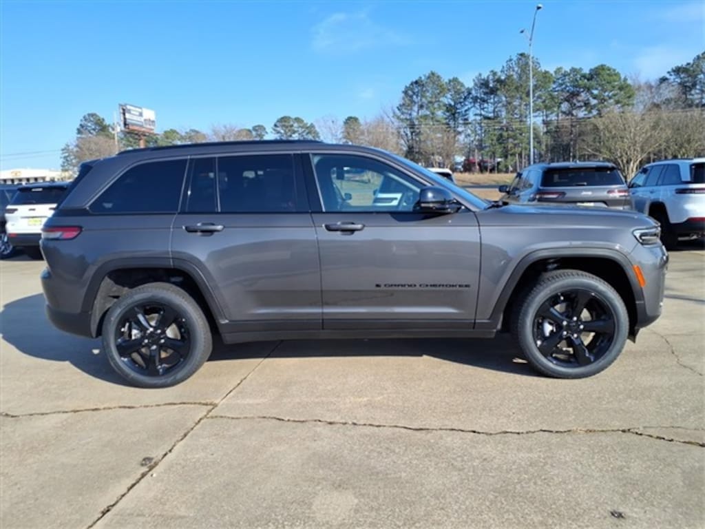 New 2026 Jeep Grand Cherokee LIMITED 4X2 Sport Utility