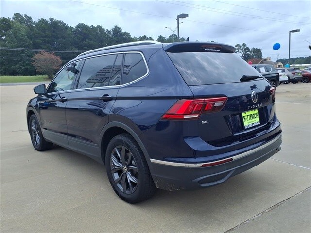 2022 Volkswagen Tiguan SE photo 3