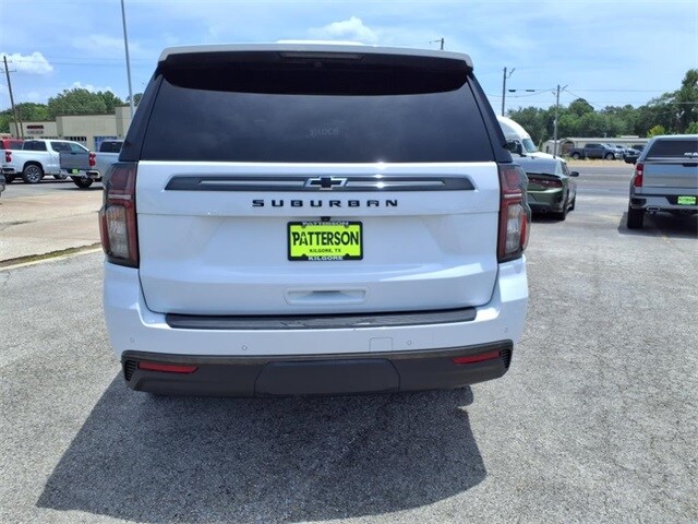 2021 Chevrolet Suburban Z71 photo 3