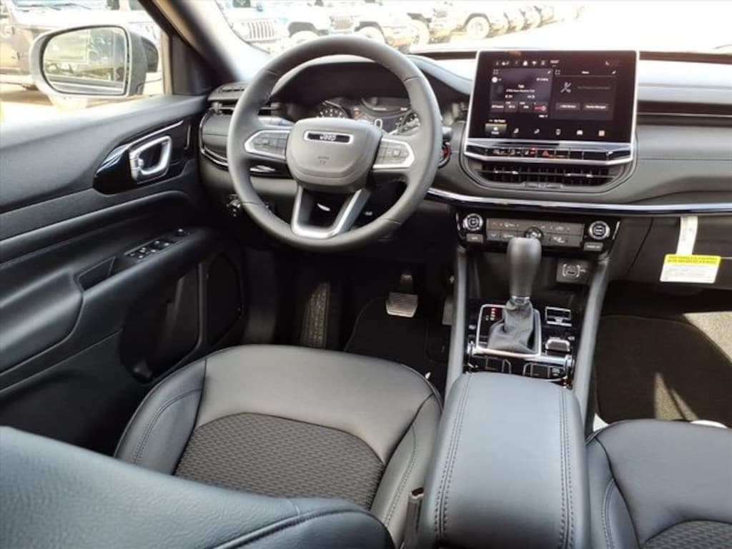 New 2026 Jeep Compass LATITUDE ALTITUDE 4X4 Sport Utility