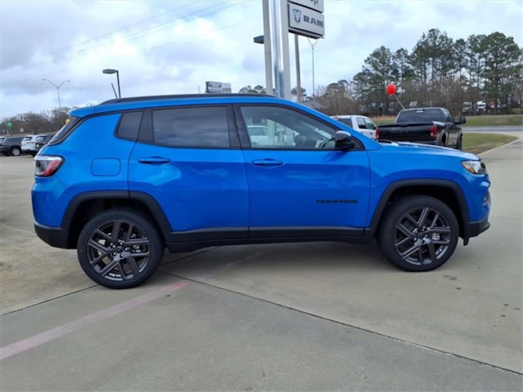 New 2026 Jeep Compass LATITUDE ALTITUDE 4X4 Sport Utility
