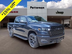 2026 Ram 1500 EXPRESS CREW CAB 4X4 5'7 BOX Pickup