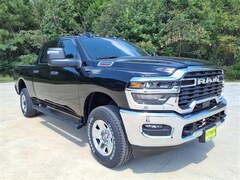 2026 Ram 2500 TRADESMAN CREW CAB 4X4 6'4 BOX Pickup
