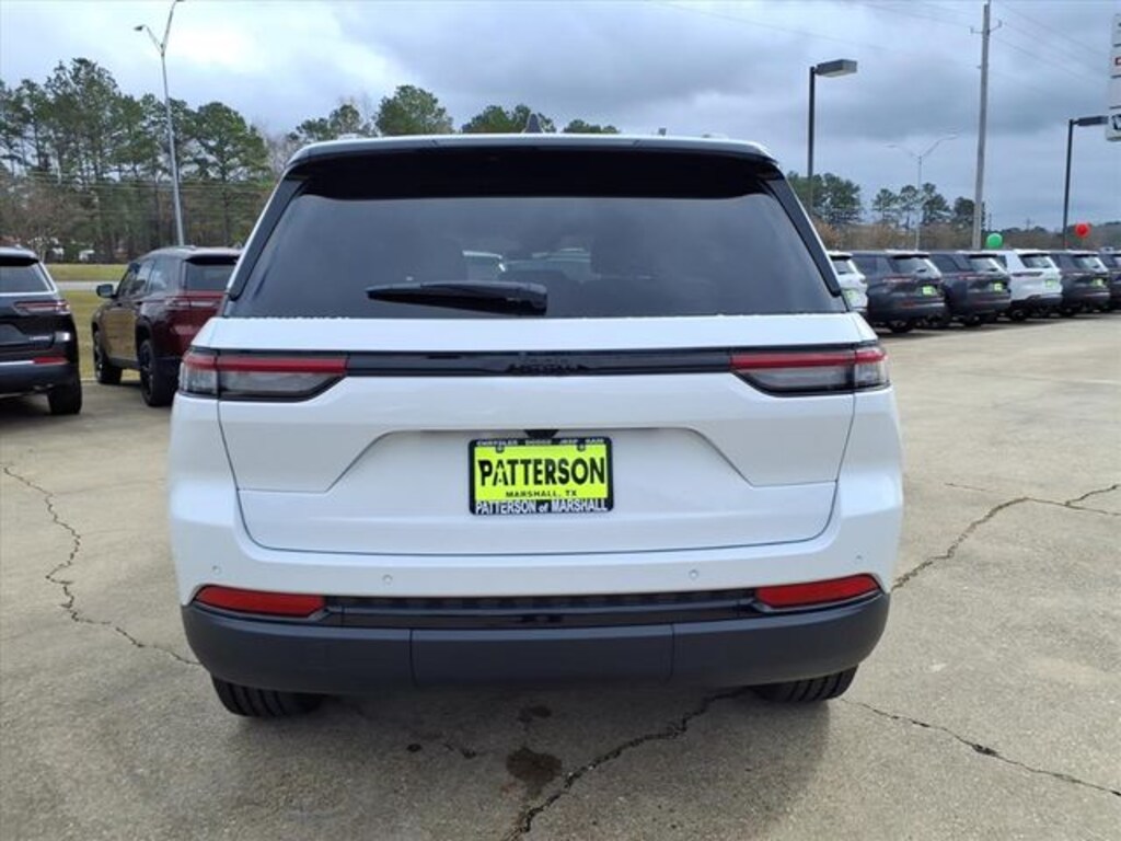 New 2025 Jeep Grand Cherokee ALTITUDE X 4X2 Sport Utility