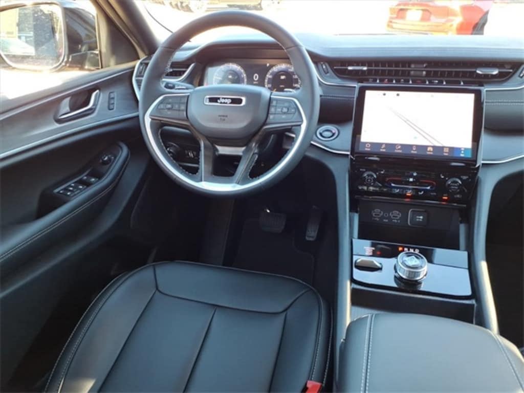 New 2025 Jeep Grand Cherokee LIMITED 4X4 Sport Utility