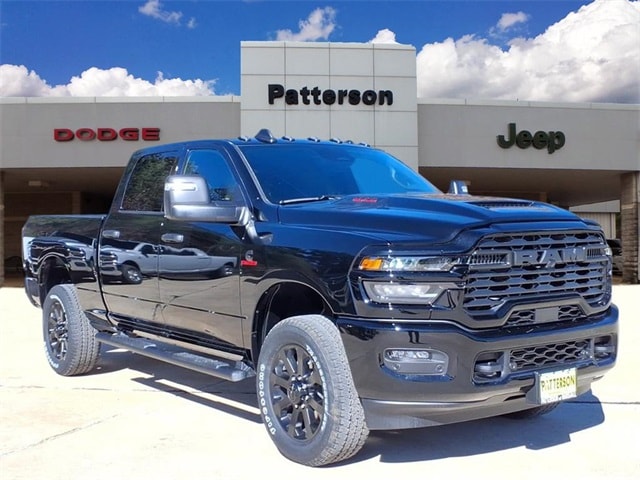 2026 RAM Ram 2500 Pickup Tradesman/Black Express's photo