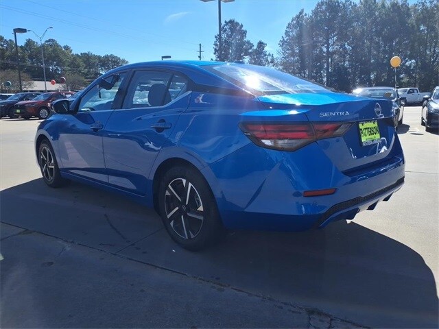 2024 Nissan Sentra SV photo 4