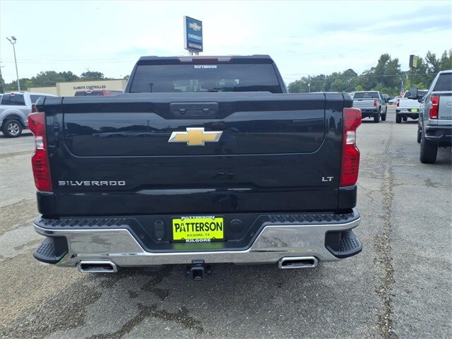 2024 Chevrolet Silverado 1500 LT photo 3