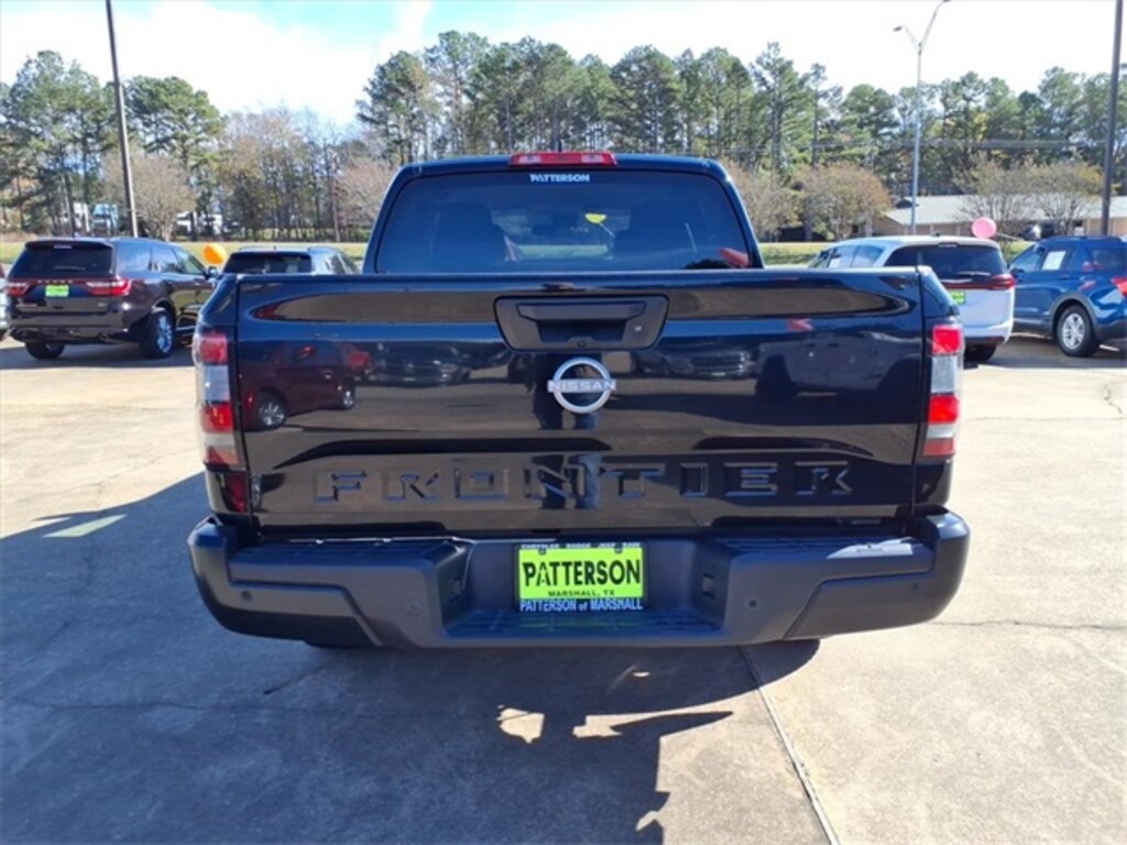 Used 2022 Nissan Frontier S Truck Crew Cab