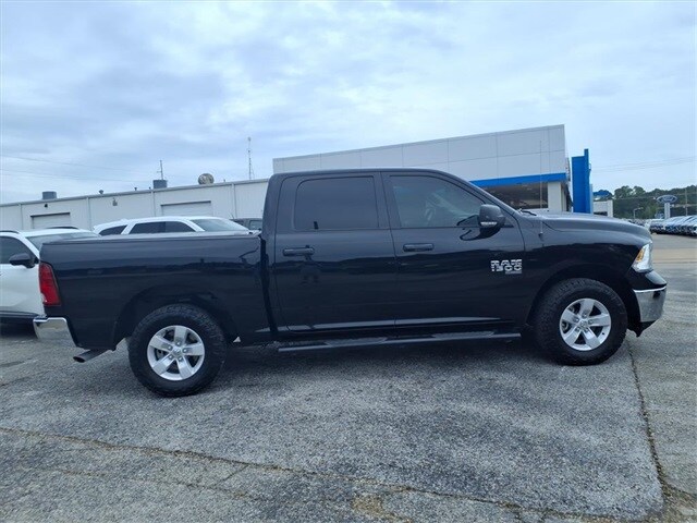 2022 Ram 1500 Classic SLT photo 2