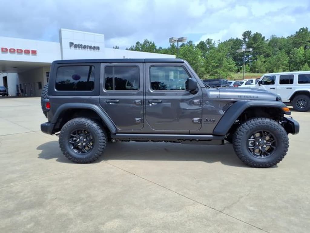 New 2026 Jeep Wrangler 4-DOOR WILLYS Sport Utility