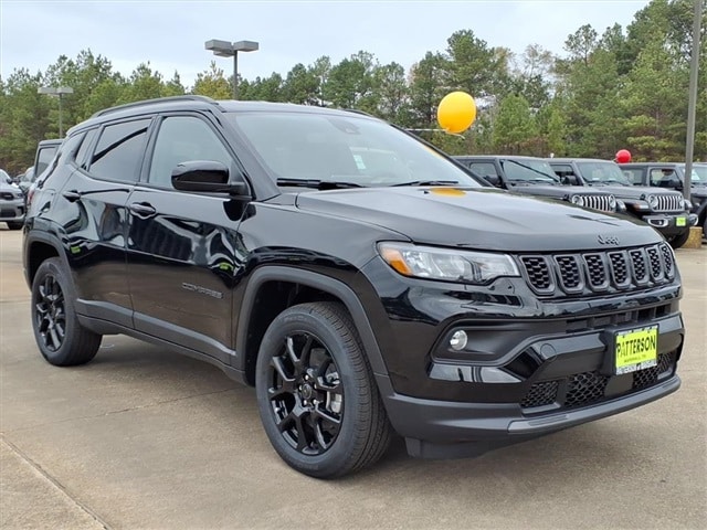 2026 Jeep Compass Altitude's photo