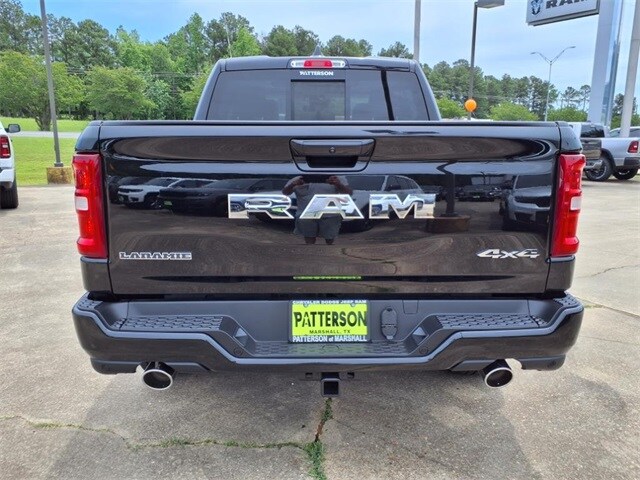 2025 Ram 1500 Laramie photo 3