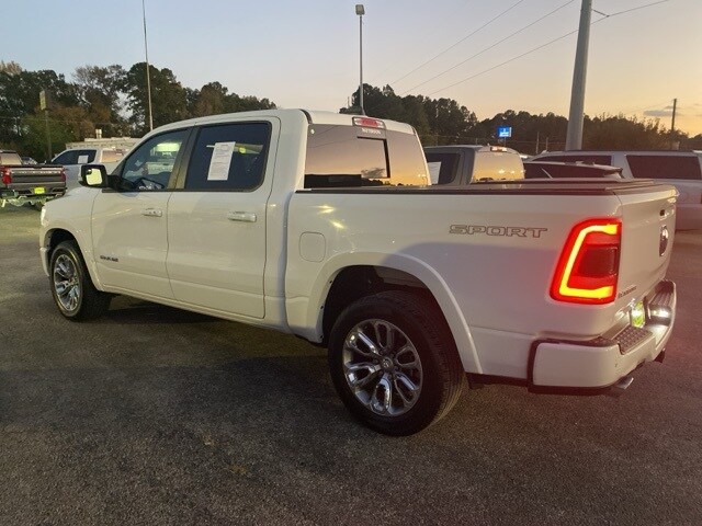 2020 Ram 1500 Laramie photo 3