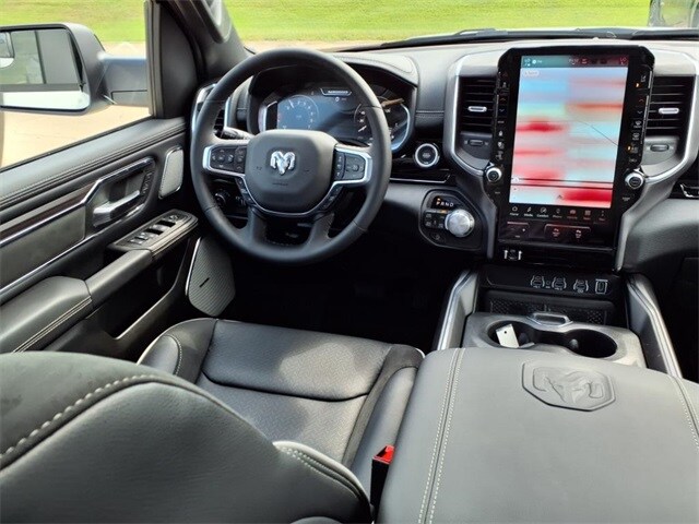 2026 Ram 1500 Laramie photo 4