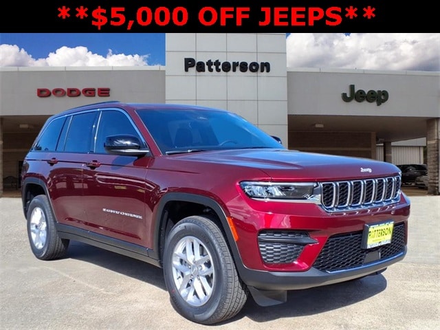 2025 Jeep Grand Cherokee Laredo's photo