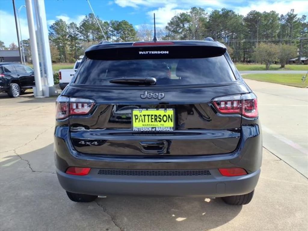 New 2026 Jeep Compass LATITUDE ALTITUDE 4X4 Sport Utility