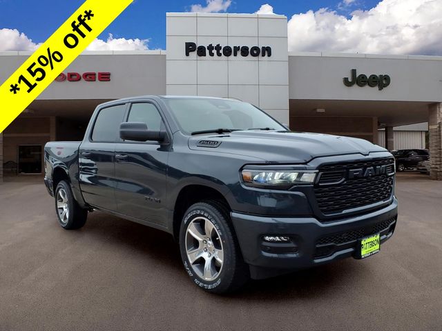 New 2026 Ram 1500 EXPRESS CREW CAB 4X2 5'7 BOX