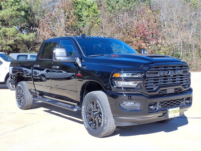 2026 RAM Ram 2500 Pickup Tradesman/Black Express's photo