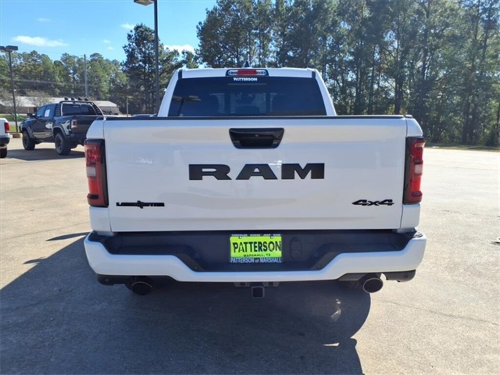 New 2026 Ram 1500 LONE STAR CREW CAB 4X4 5'7 BOX Pickup