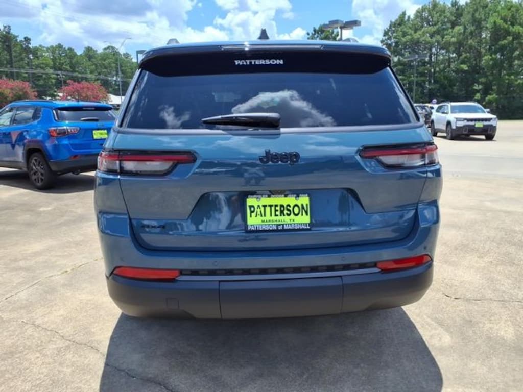 New 2026 Jeep Grand Cherokee L LIMITED 4X4 Sport Utility