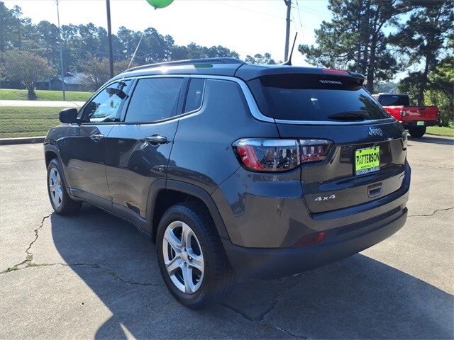 2023 Jeep Compass North Edition Latitude photo 2