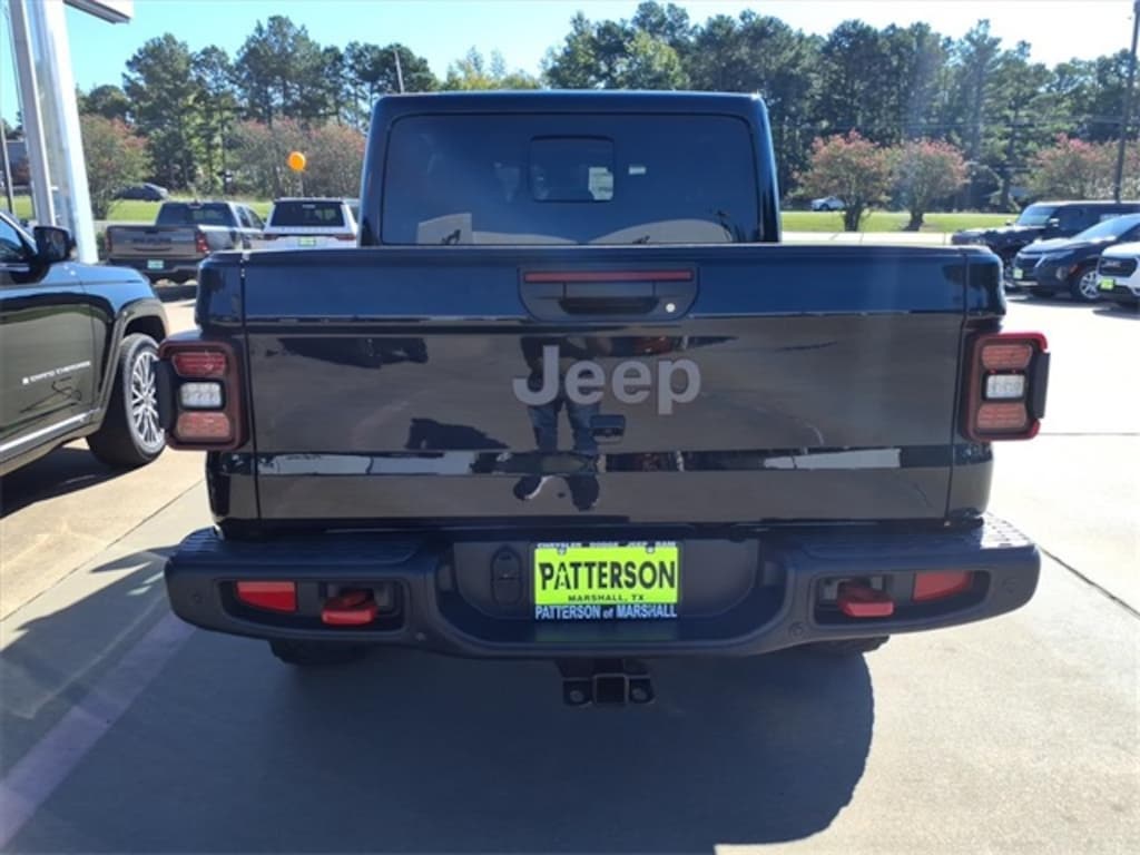 New 2025 Jeep Gladiator RUBICON X 4X4 Pickup