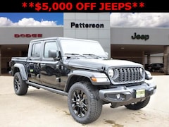 2025 Jeep Gladiator NIGHTHAWK 4X4 Pickup
