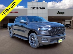 2026 Ram 1500 EXPRESS CREW CAB 4X4 5'7 BOX Pickup