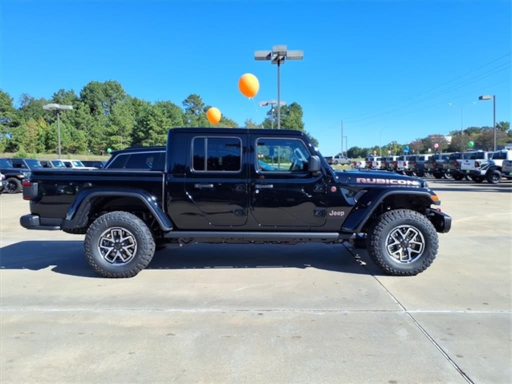 New 2025 Jeep Gladiator RUBICON X 4X4 Pickup