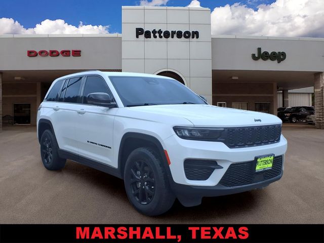 2025 Jeep Grand Cherokee Altitude's photo