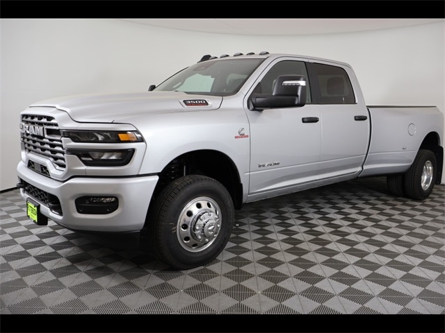 2026 RAM Ram 3500 Pickup Big Horn's photo