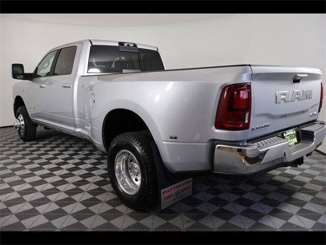 2026 Ram 3500 Laramie photo 4