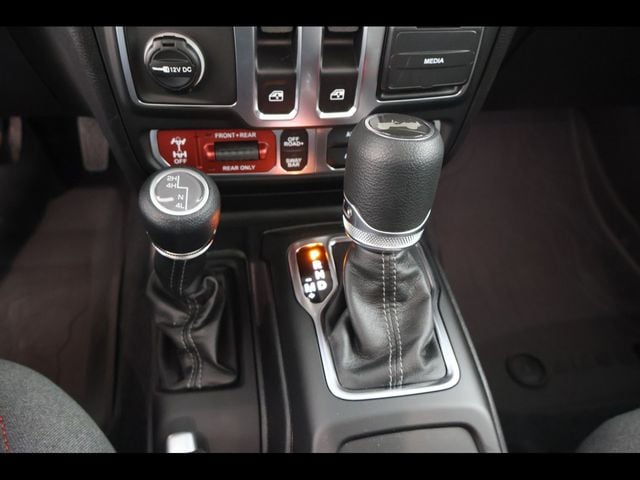 2026 Jeep Wrangler 2-Door Rubicon - Photo 13