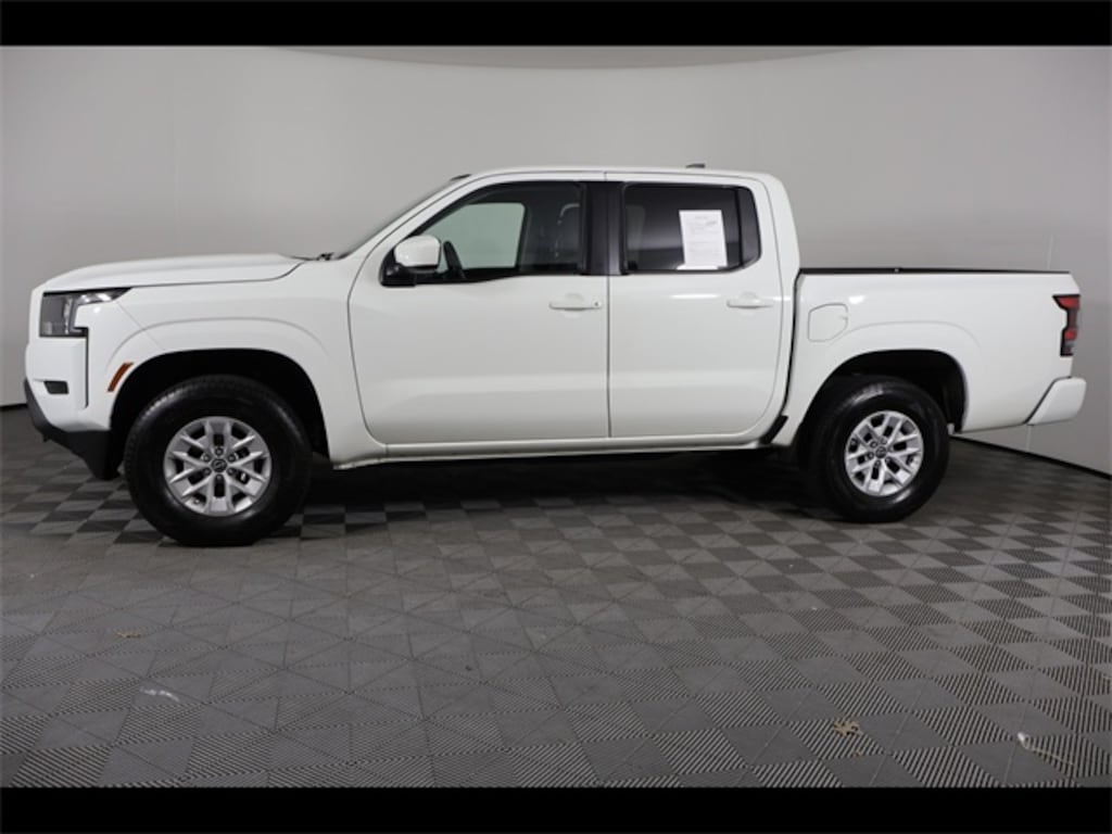 Used 2024 Nissan Frontier SV Truck